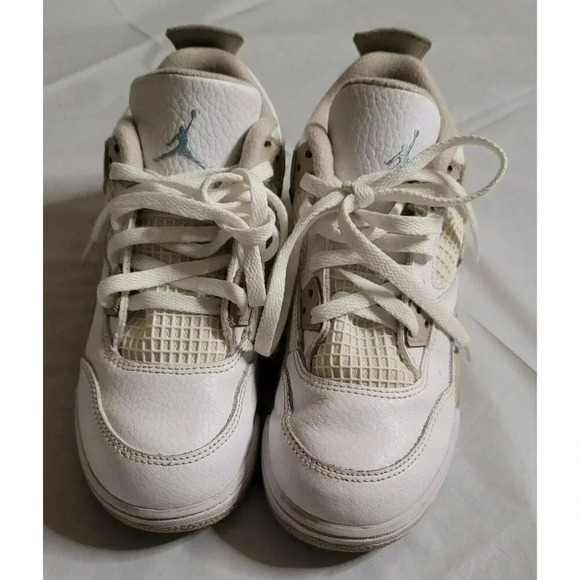 Nike Air Jordan size 12c Boys youth sneakers athletic Retro 4 White And Cream - Picture 1 of 7